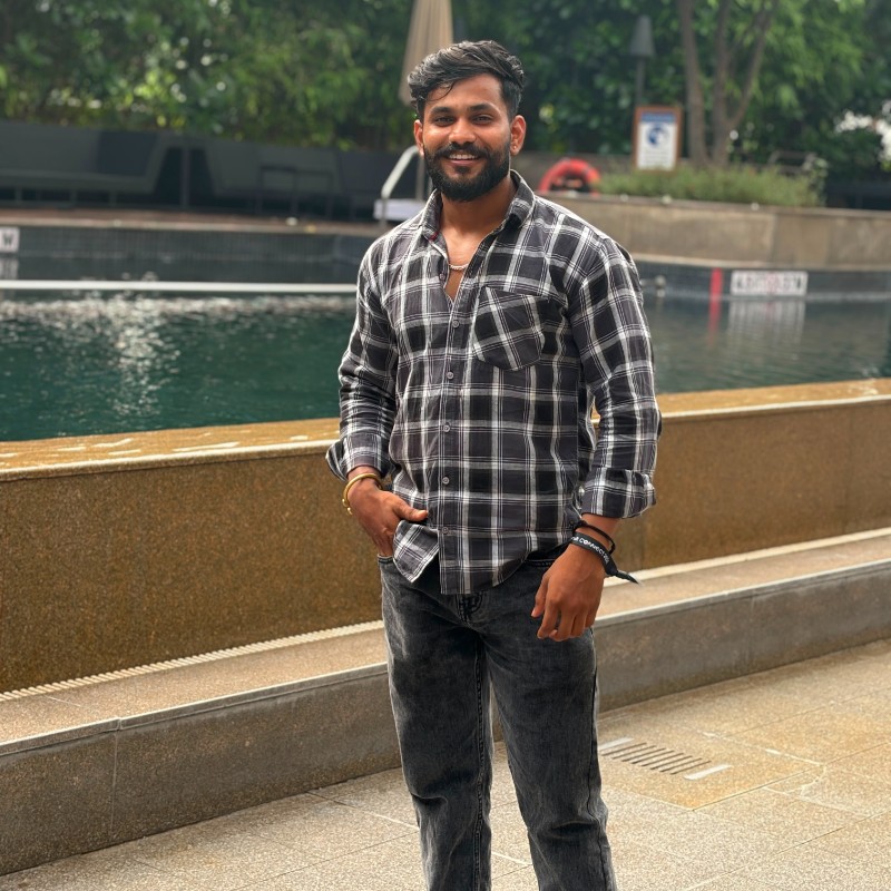 Dharmender singh, personal trainer in New Delhi